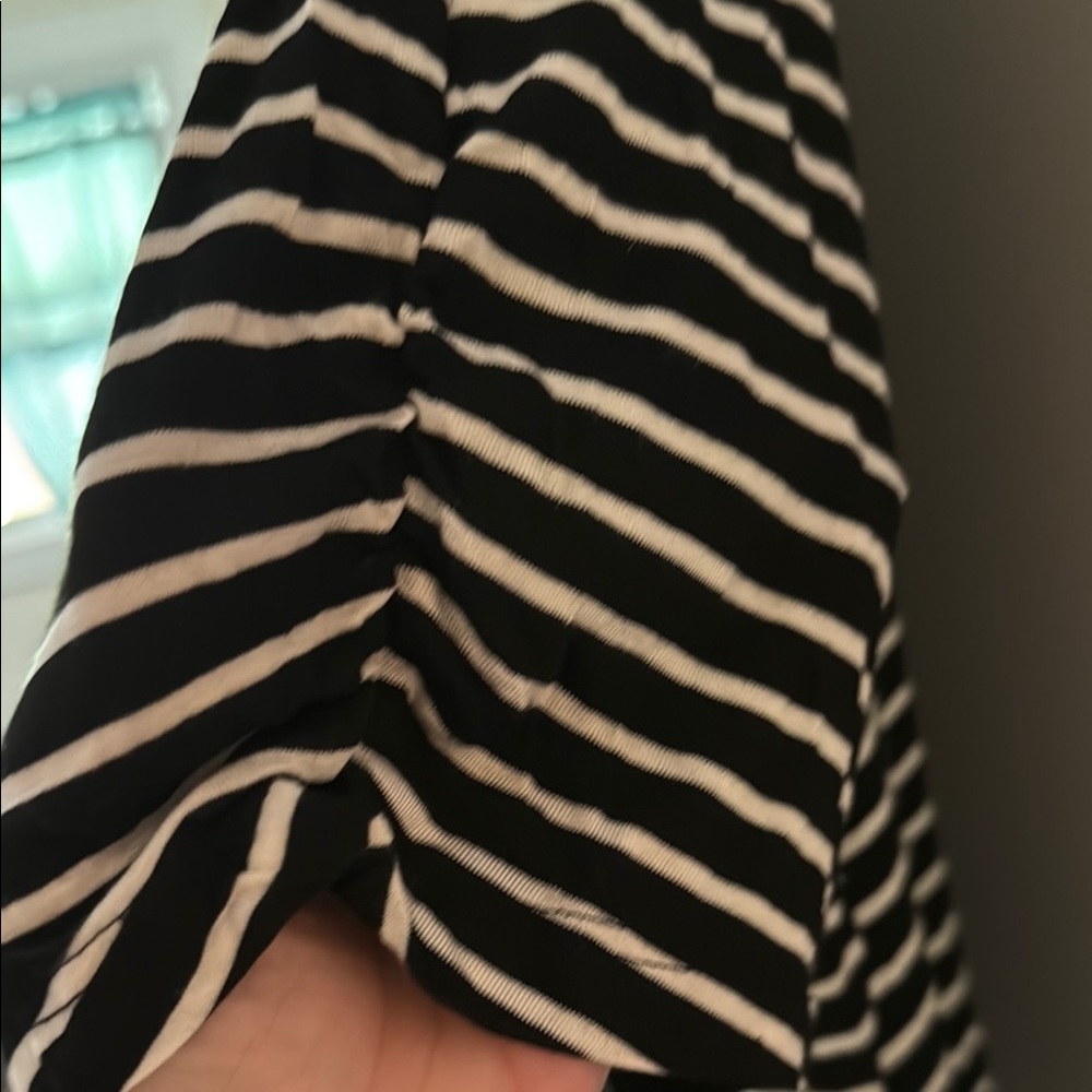 Meri Skye Black and White Striped Women's Top Size OX NWT - Picture 5 of 5